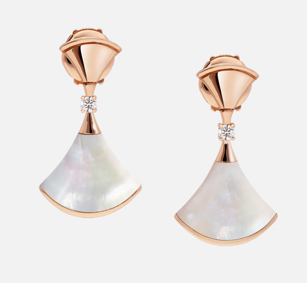 أقراط Divas’ Dream من  Bvlgari