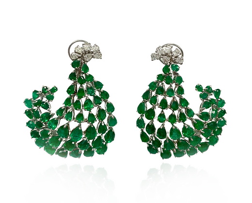 أقراط Emerald Pear من Zayn New York