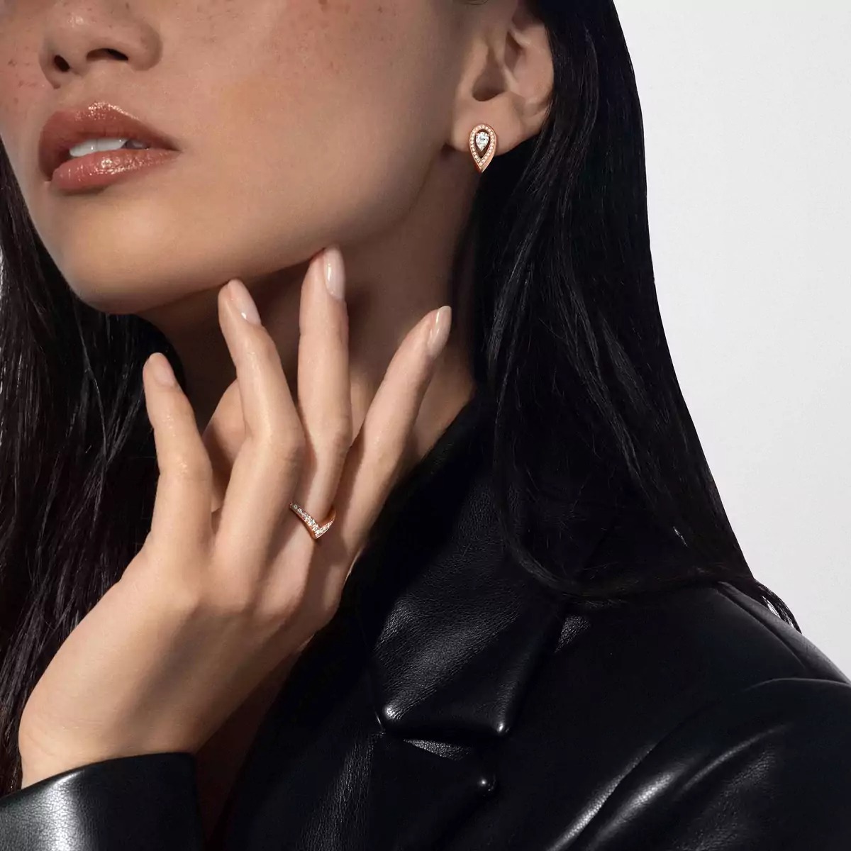 أقراط Fiery من Messika