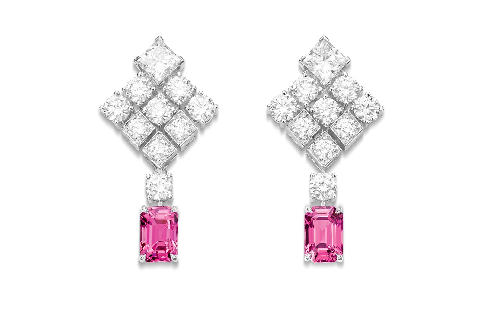 أقراط Gloaming Illuminationsمن بياجيه Piaget