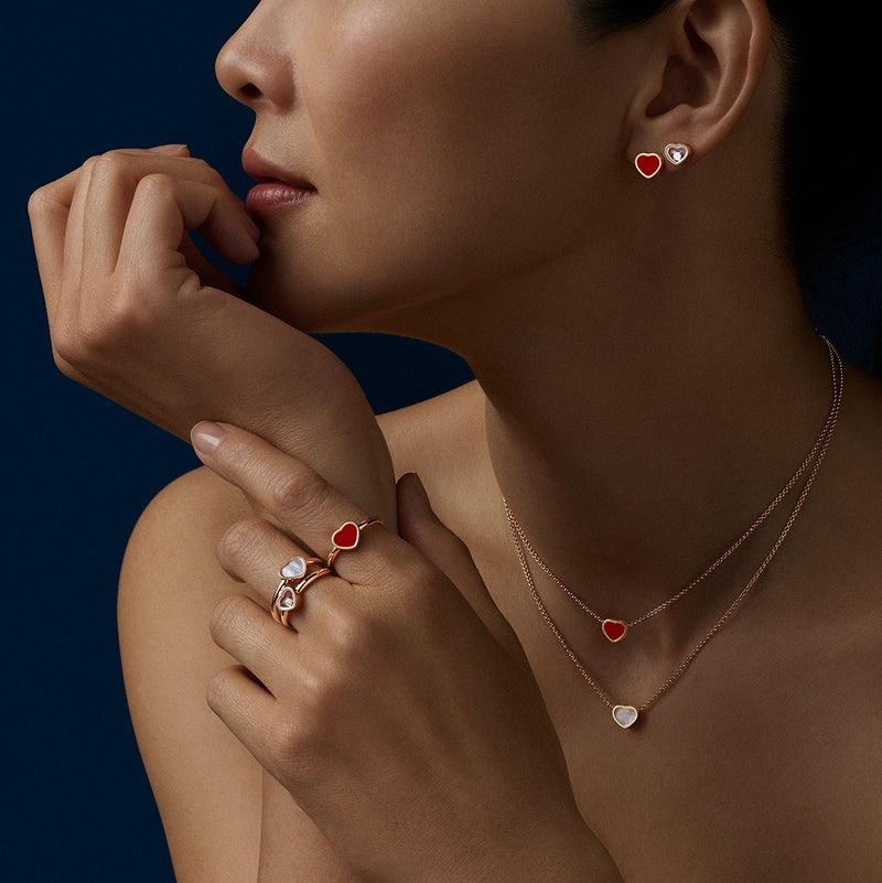 أقراط Happy Hearts من Chopard