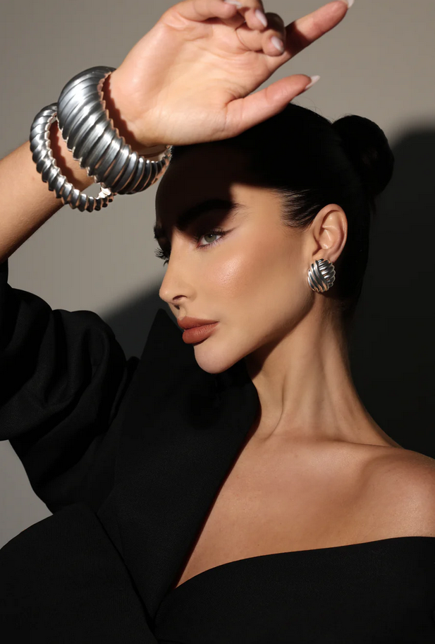 أقراط IXV5S Small Earring Silver  من VALÉRE