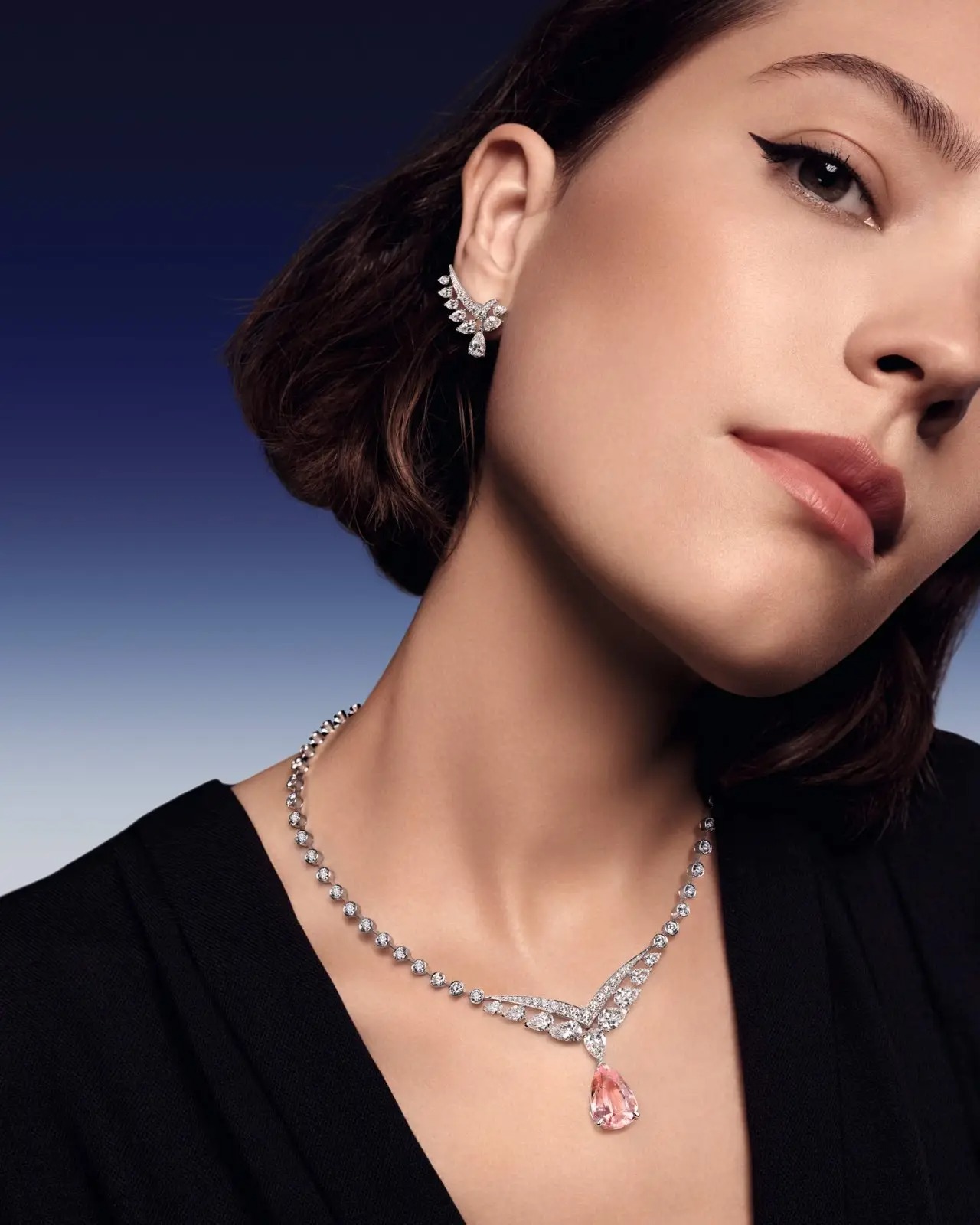 أقراط Joséphine Valse Impériale من Chaumet