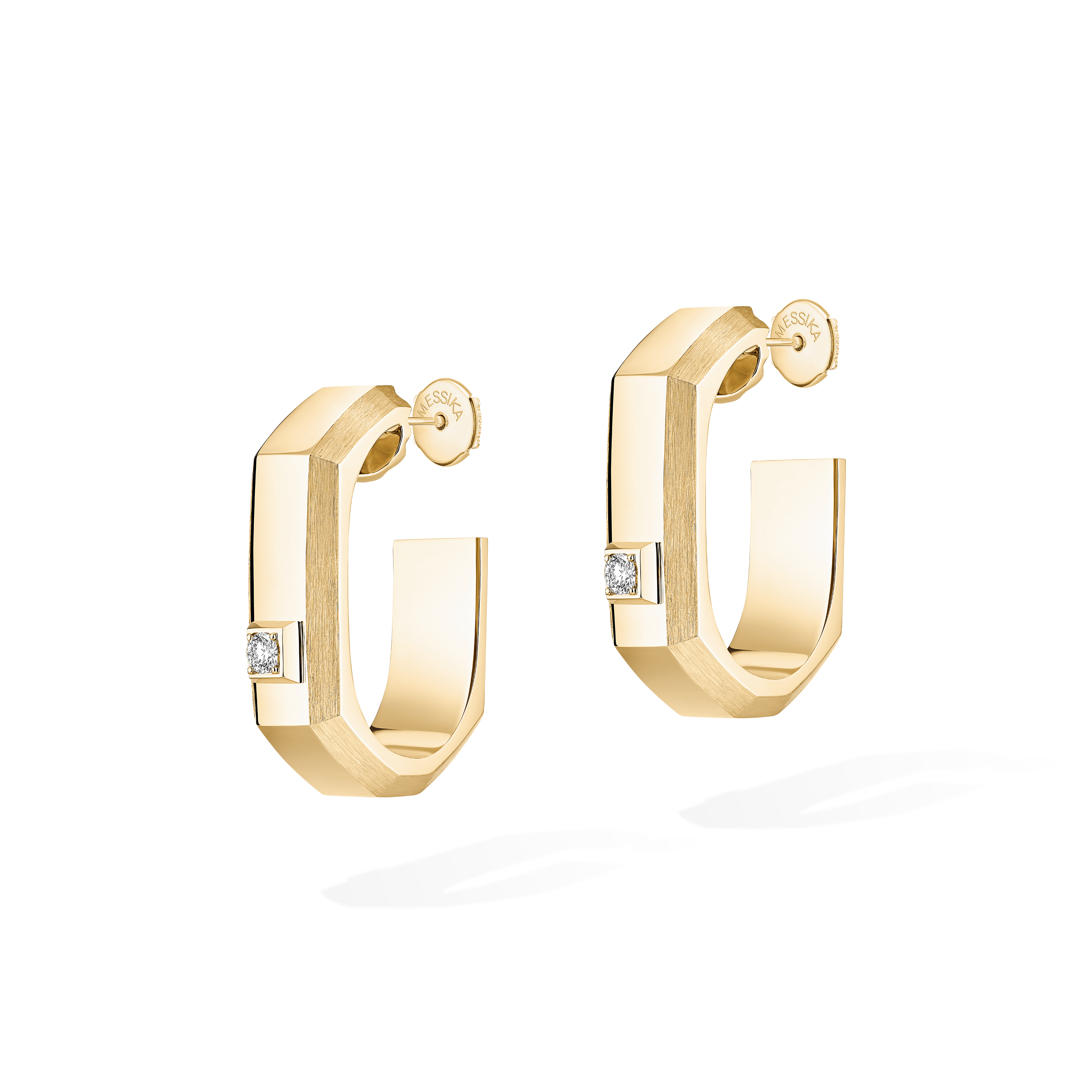 أقراط Moderniste