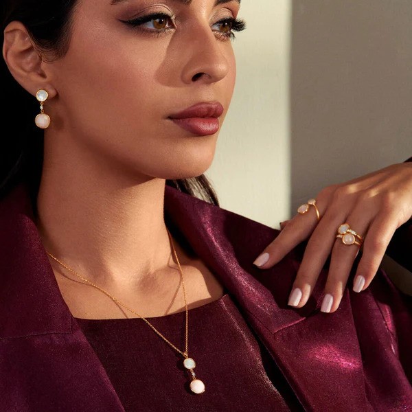 أقراط NURA© من Lamarquise Jewellery