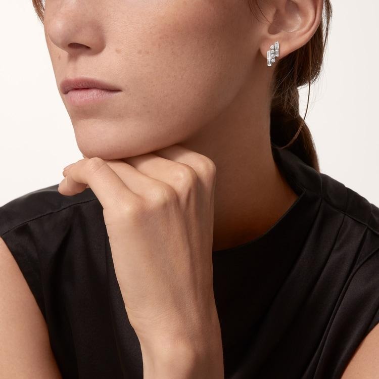 أقراط Reflection de Cartier من Cartier