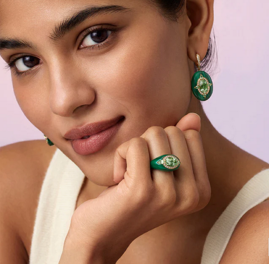 أقراط Reveal من Boghossian