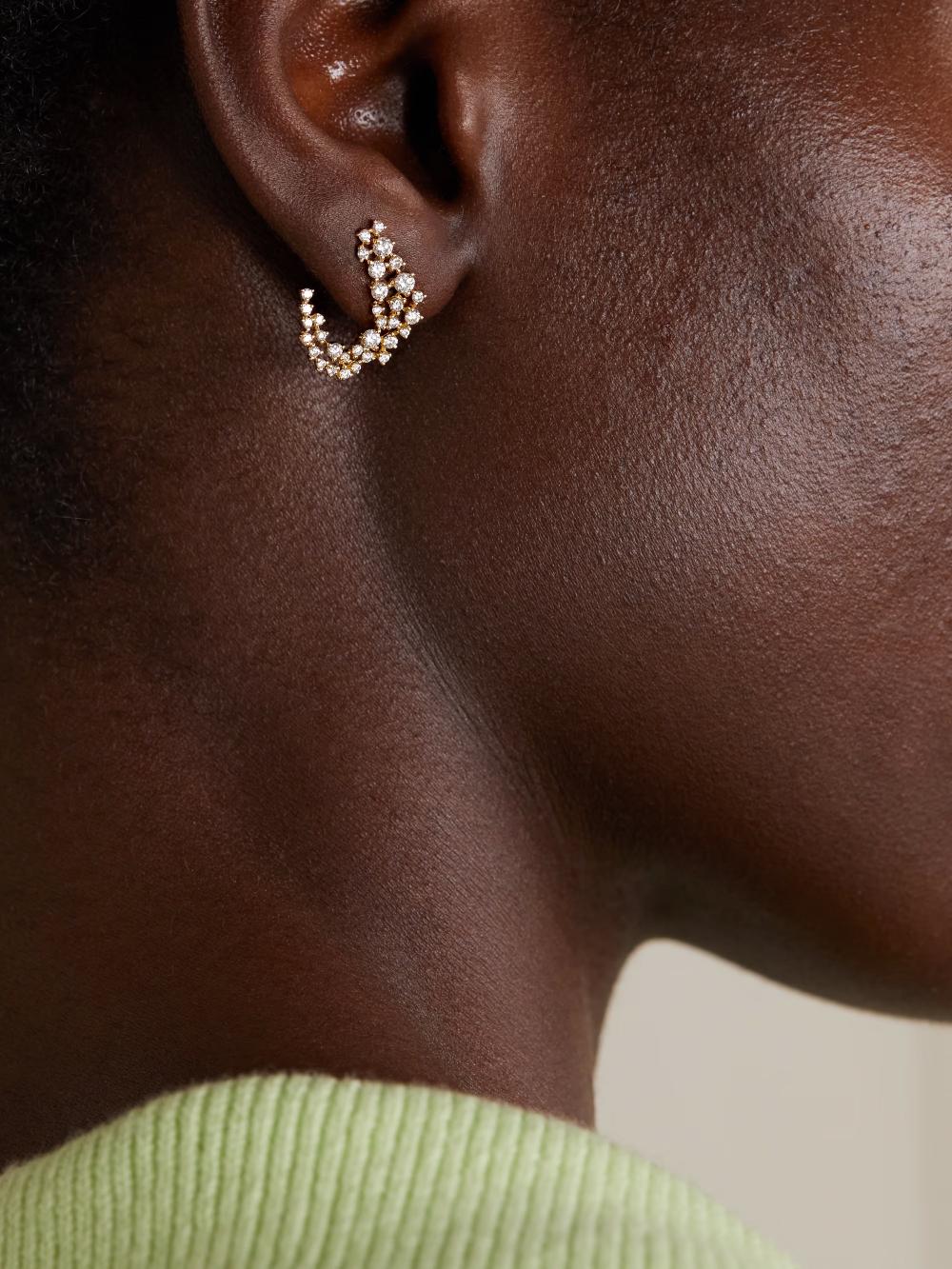 أقراط Scatter Huggies منANANYA