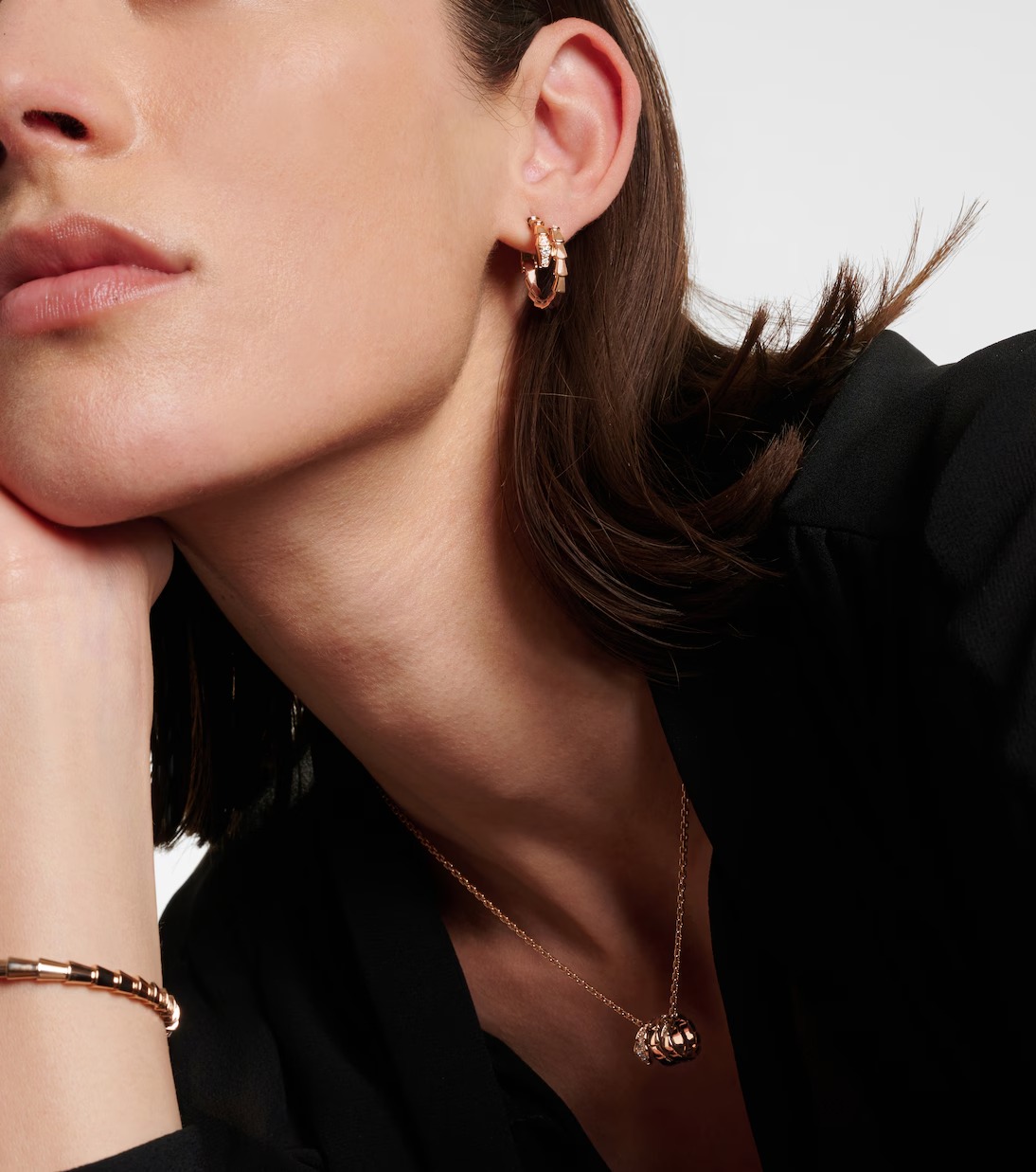 أقراط Serpenti Viper من Bvlgari