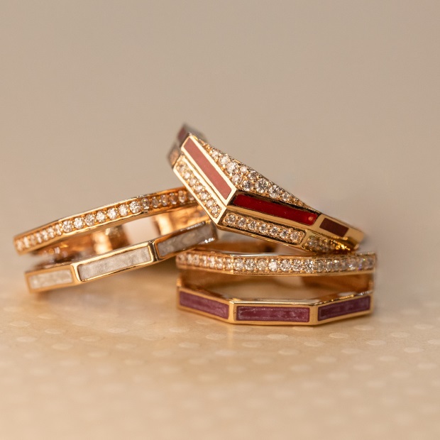 أكثر من 700 علامة تجارية تحت سقف واحد