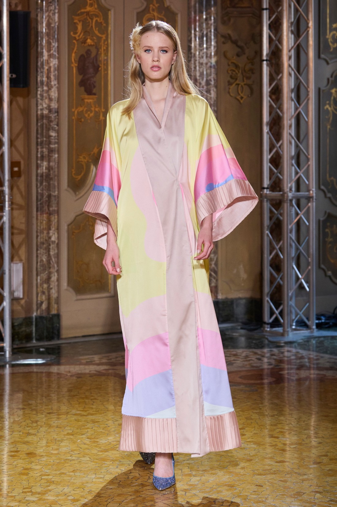 أكمام الكيمونو من تصميم Kimono e Me