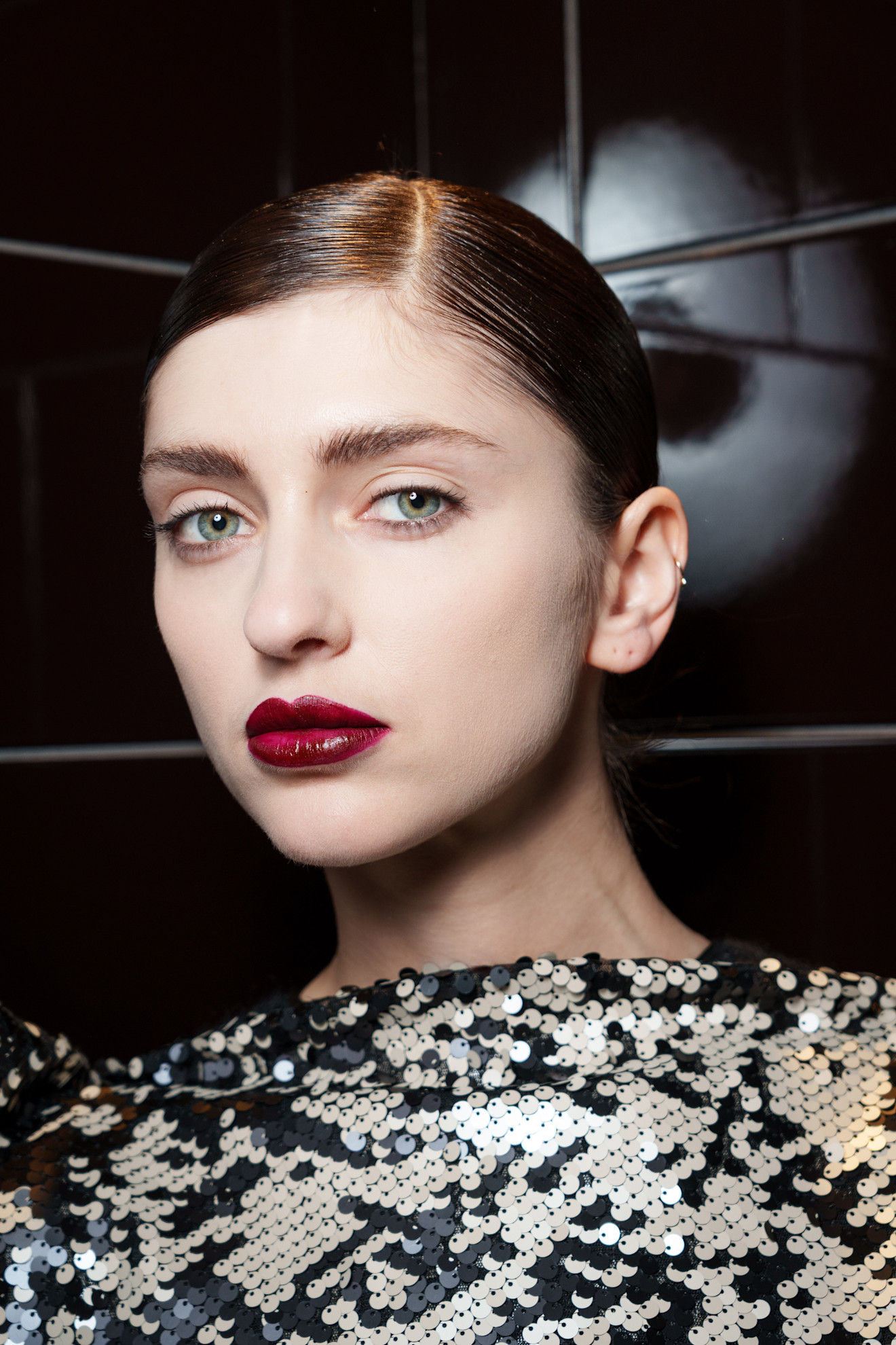 ألوان أحمر شفاه قوي ومخملي بتدرجات لماعة من دار Aelis