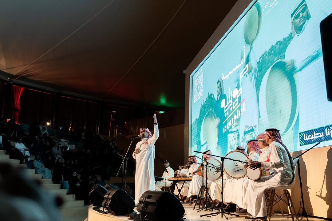 أمسيات كوبليه على مسرح بيت الثقافة تصوير سليمان عبدالله