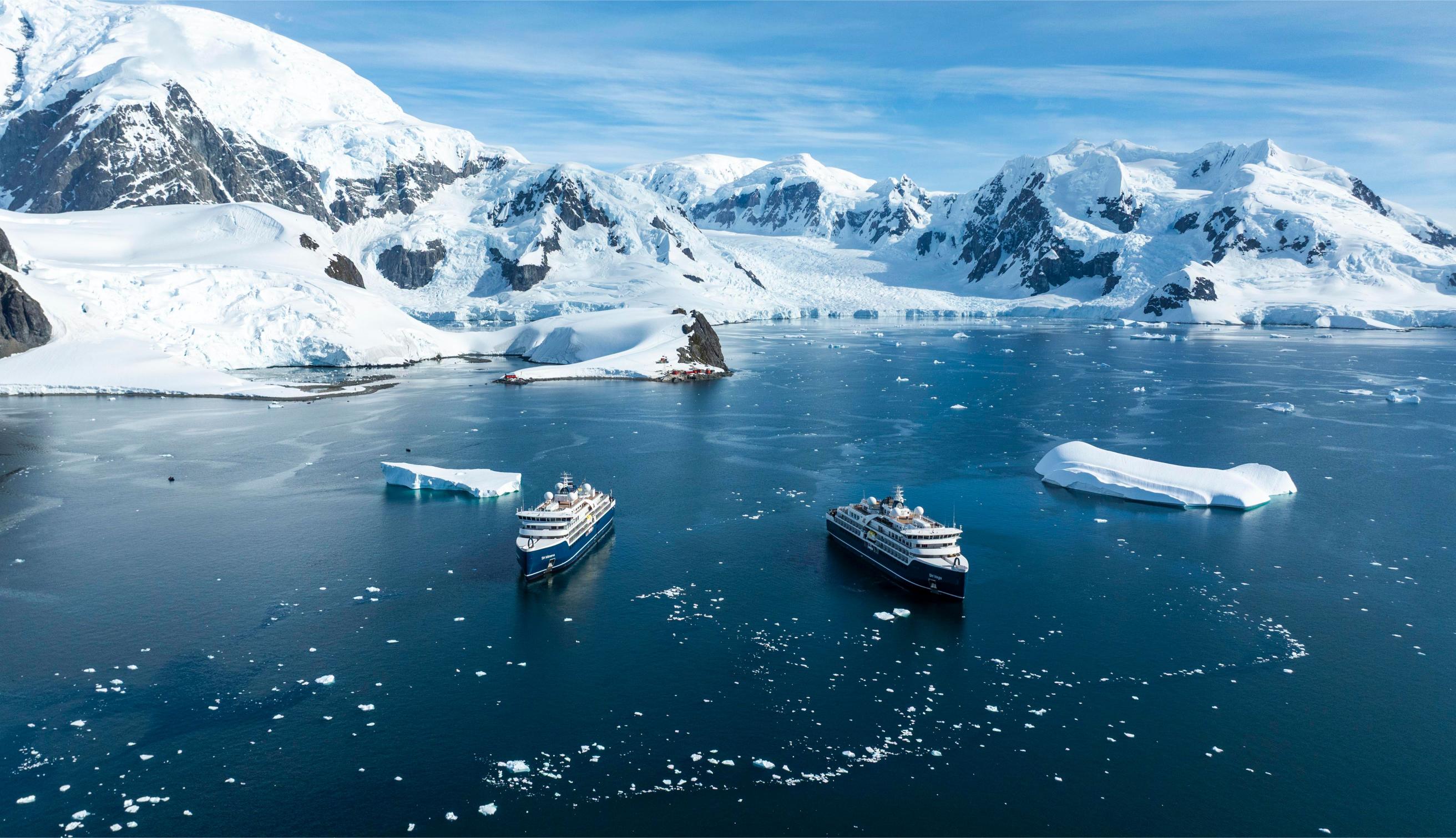 أنتاركتيكا Antarctica (المناطق القطبية)