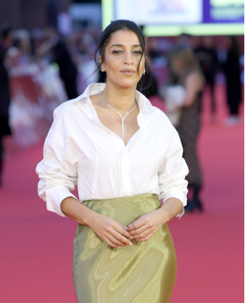 ليلى بختي تتألق بمجوهرات شوميه في مهرجان روما السينمائي الدولي
