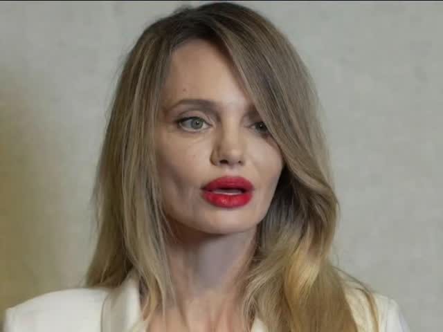 أنجلينا جولي تتصدر الترند بسبب تغير ملامحها