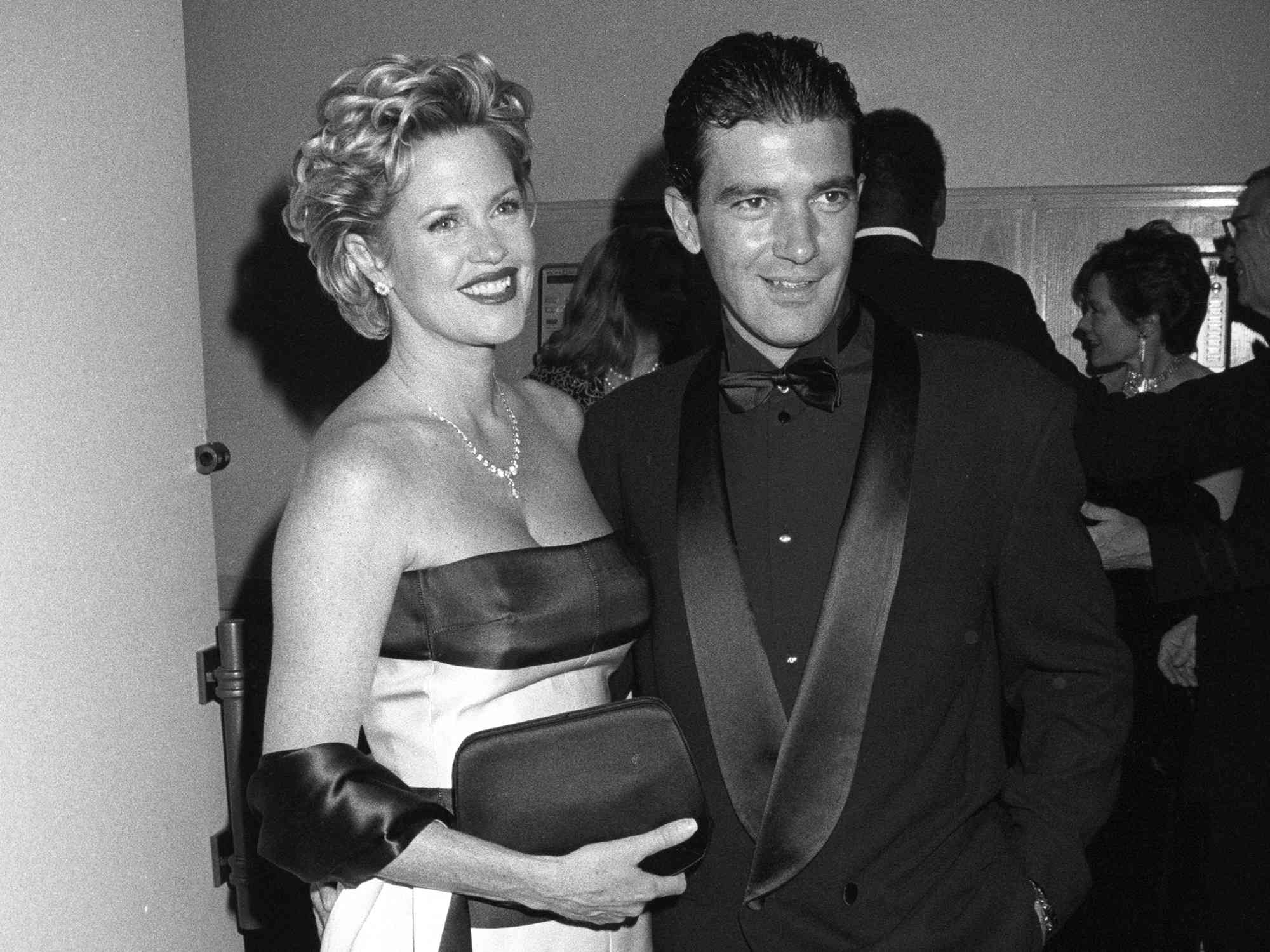 أنطونيو بانديراس Antonio Banderas وميلاني غريفيث Melanie Griffith