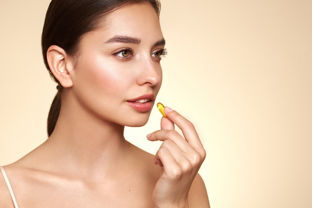 أوميغا 3 يُعد من العناصر الأساسية للحفاظ على مرونة البشرة ونعومتها