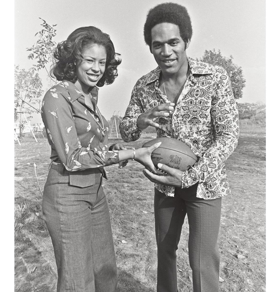 أو. جيه. سيمبسون O.J. Simpson ومارغريت ويتلي Marguerite Whitley