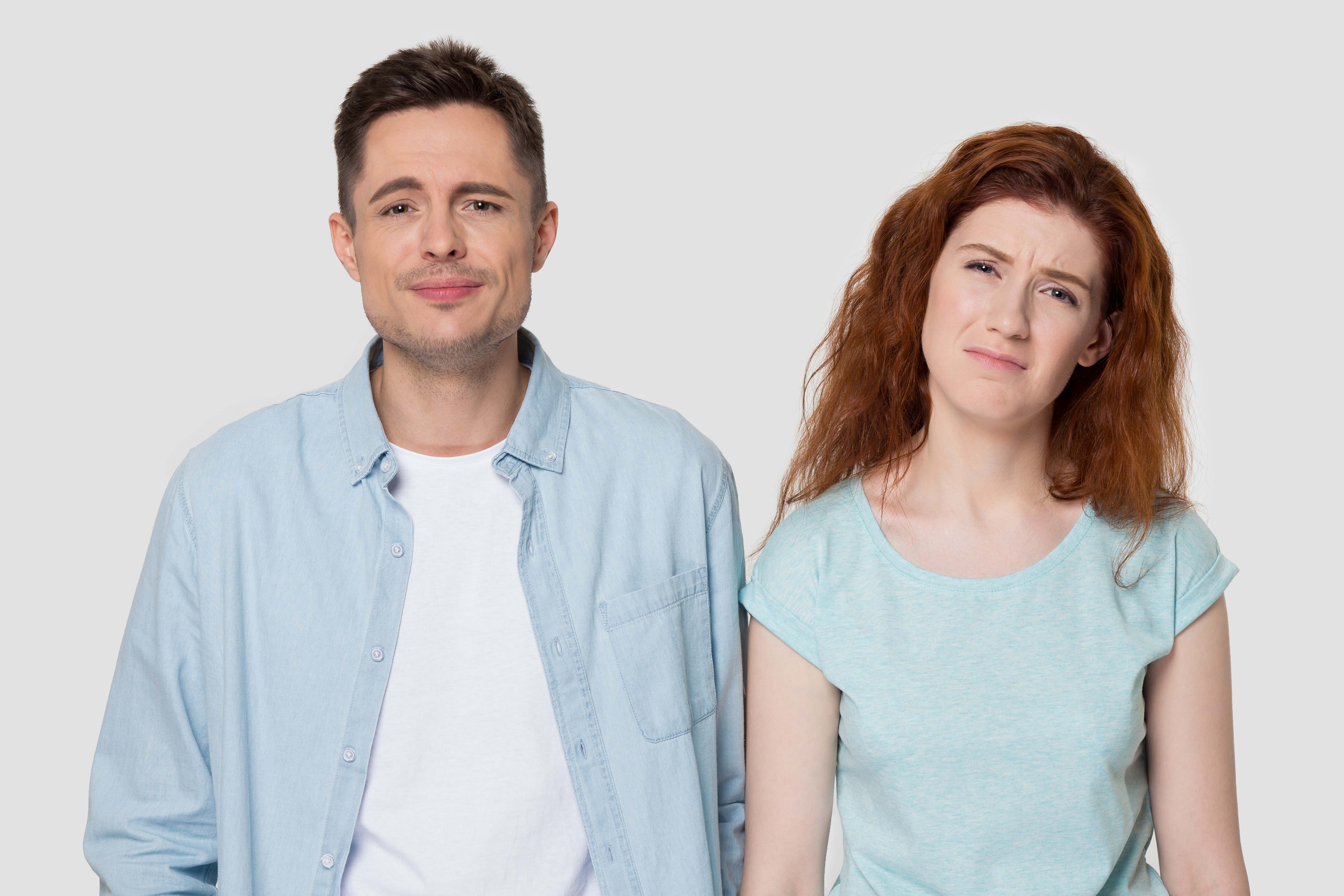 إذا لاحظت أنه غير كريم ولا يقدر المال عليكِ برفض الزواج منه فقد يكون من الصعب تغييره