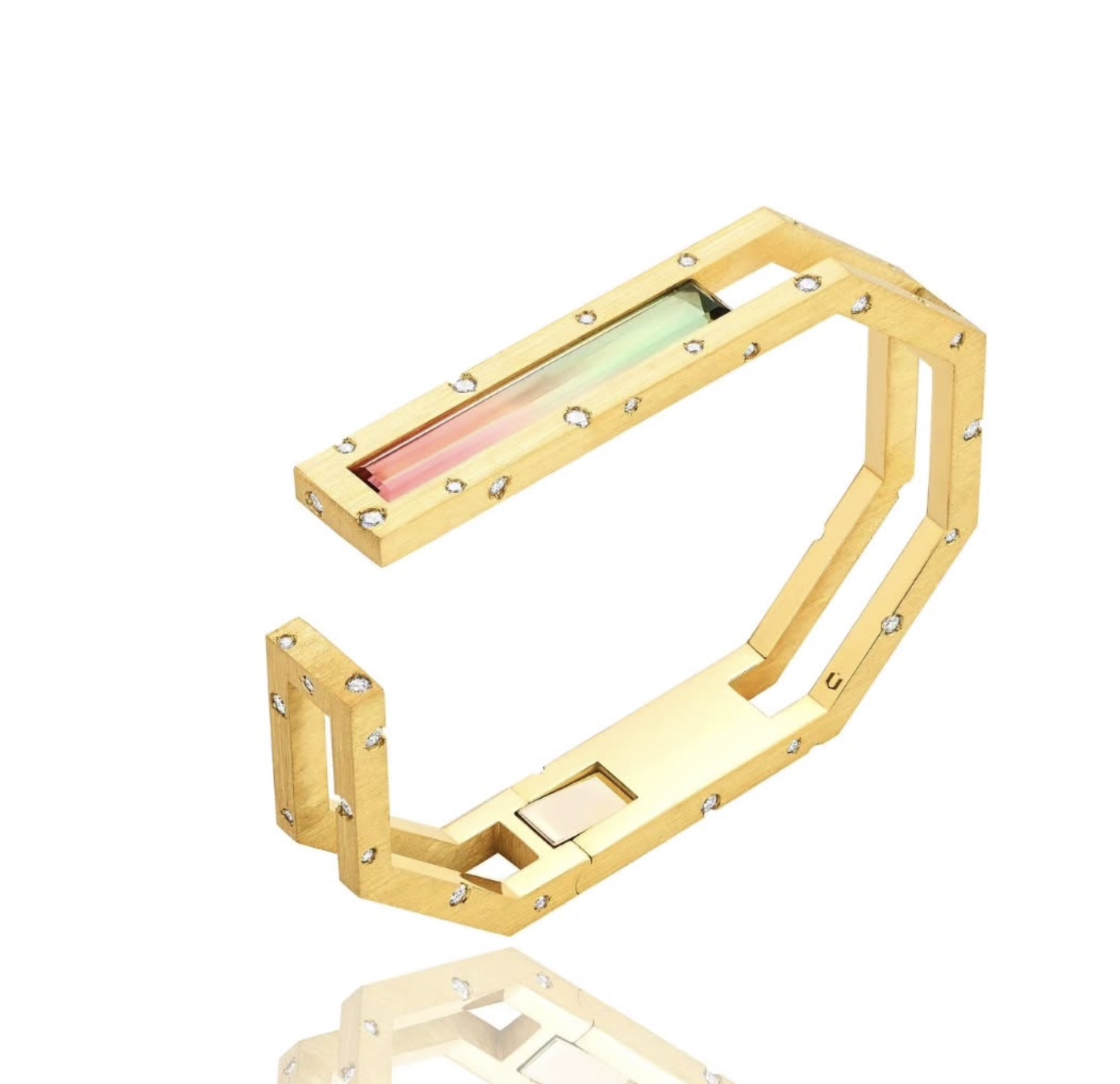 إسورة من مجوهرات نون-صورة ٤