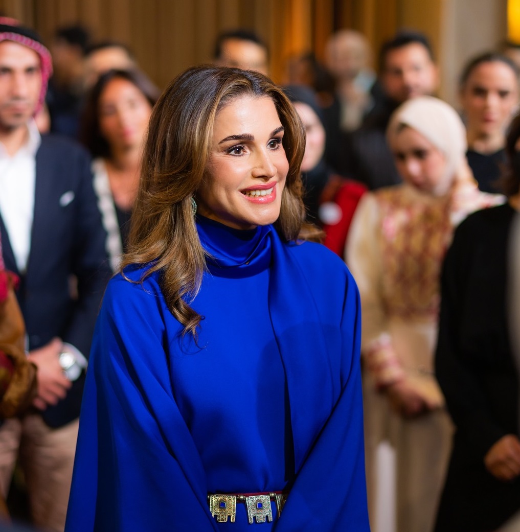 تسريحات الشعر ذيل الويفي العريض