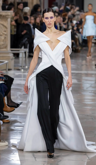 إطلالة  ناعمة من  عروض ربيع وصيف 2026