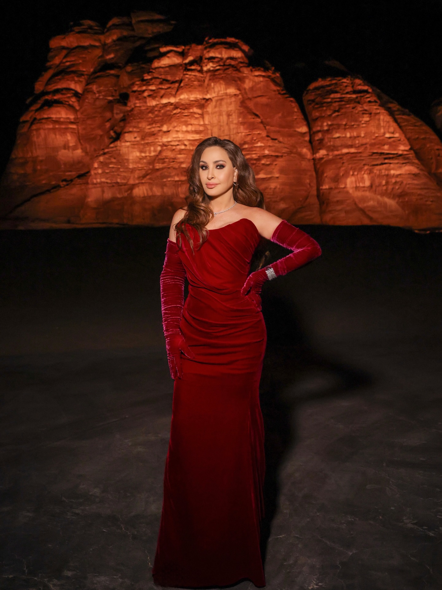 إليسا تُحي حفلًا في العلا لأول مرة