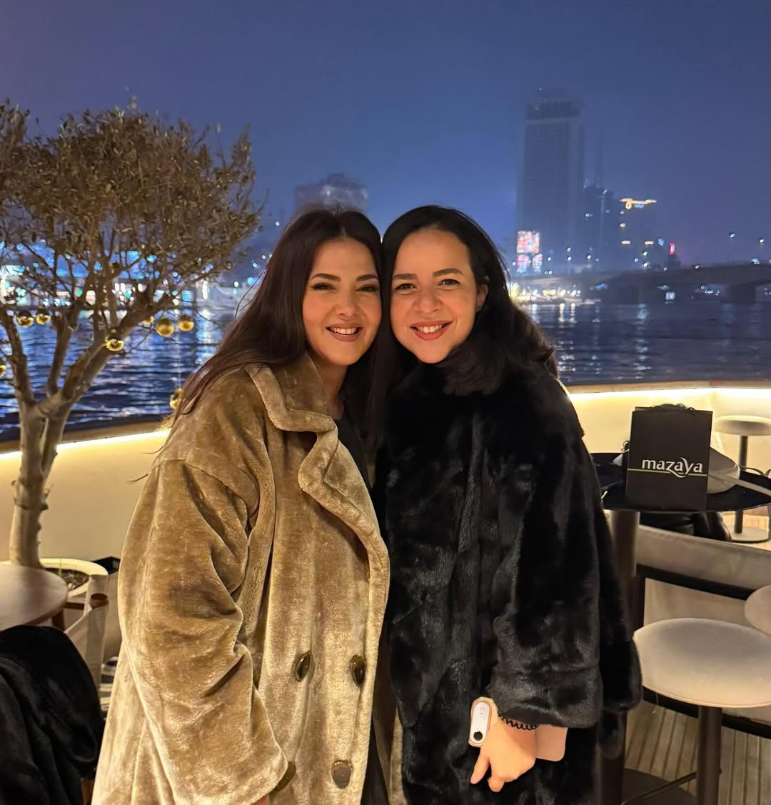 إيمي سمير غانم تحتفل بعيد ميلاد دنيا سمير غانم