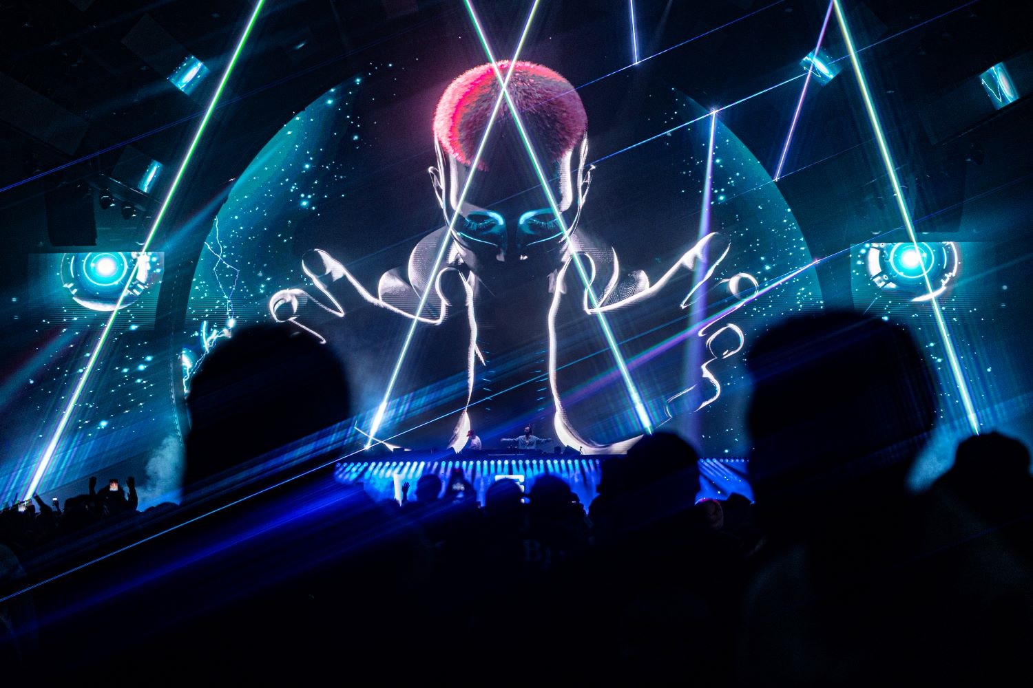 احتضن المهرجان عروض موسيقية نابضة