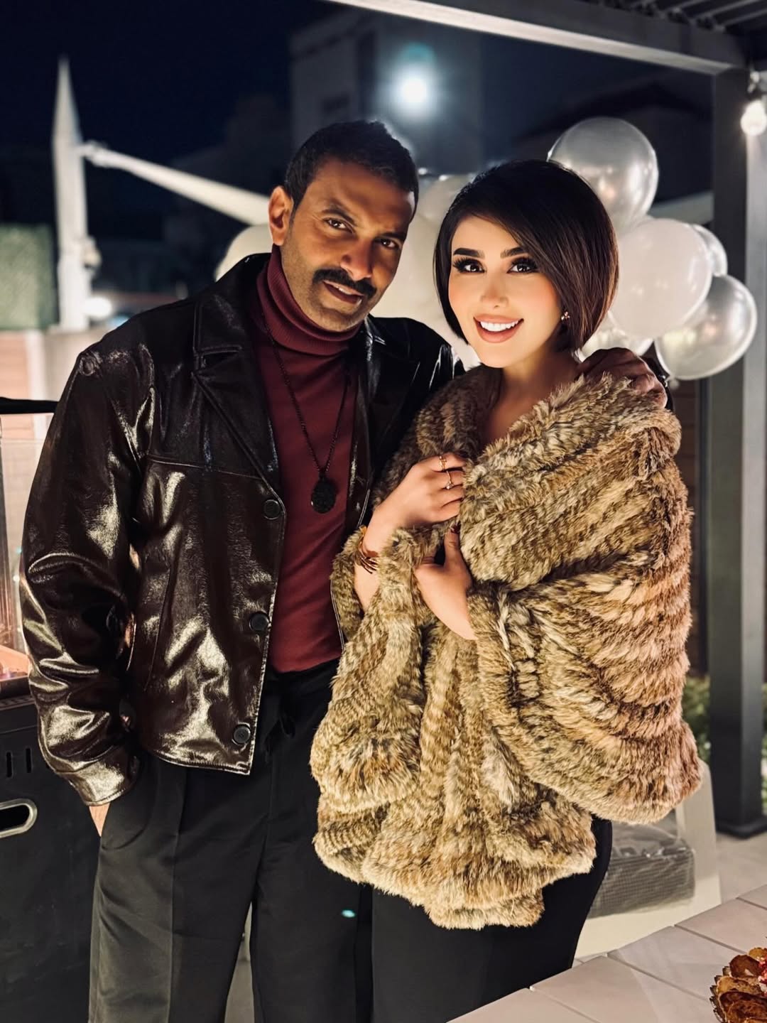 احتفال رومانسي لهنادي الكندري وزوجها