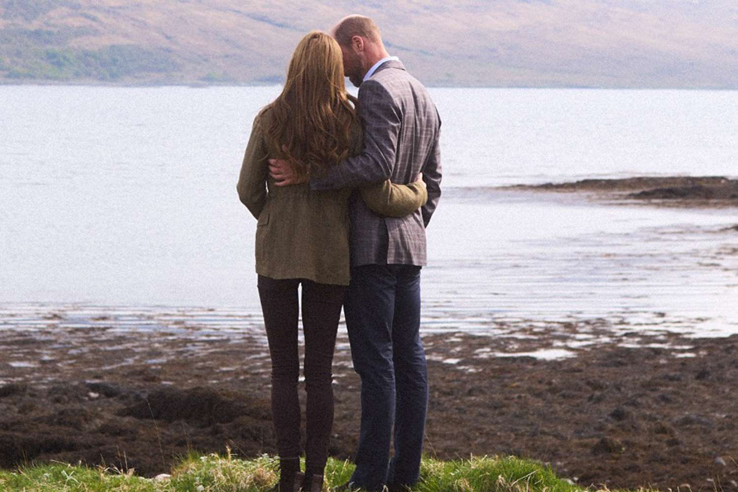 احتفل الزوجان بذكرى زواجهما الرابعة عشرة وسط المناظر الخلابة لجزيرتي مول وإيونا في اسكتلندا