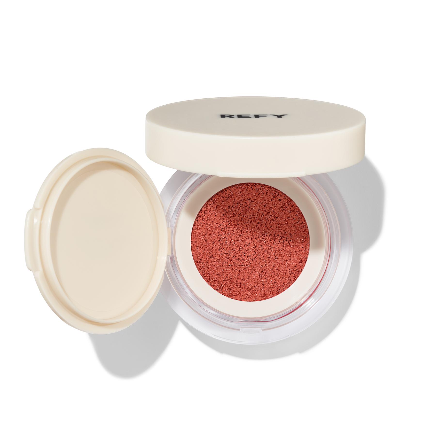 احمر خدود ووتركالور بلاش (Watercolor Blush) لحمرة شفّافة تذوب في البشرة من علامة ريفاي (REFY)