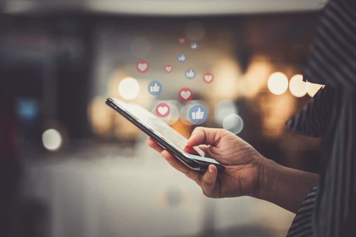 اختاري بعناية ما ستقومين بنشره من صور على مواقع التواصل