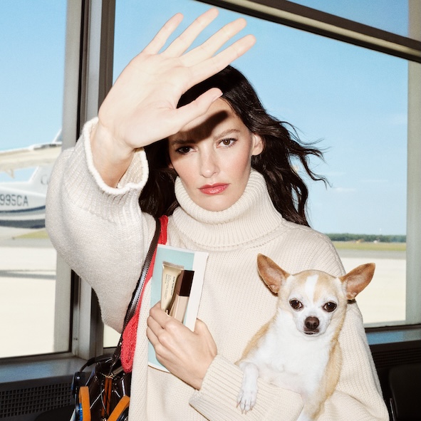 اختاري كريم الأساس إليوجن لومينس غلو بعامل حماية 30 في أي وقتٍ ومكان لمختلف الإطلالات