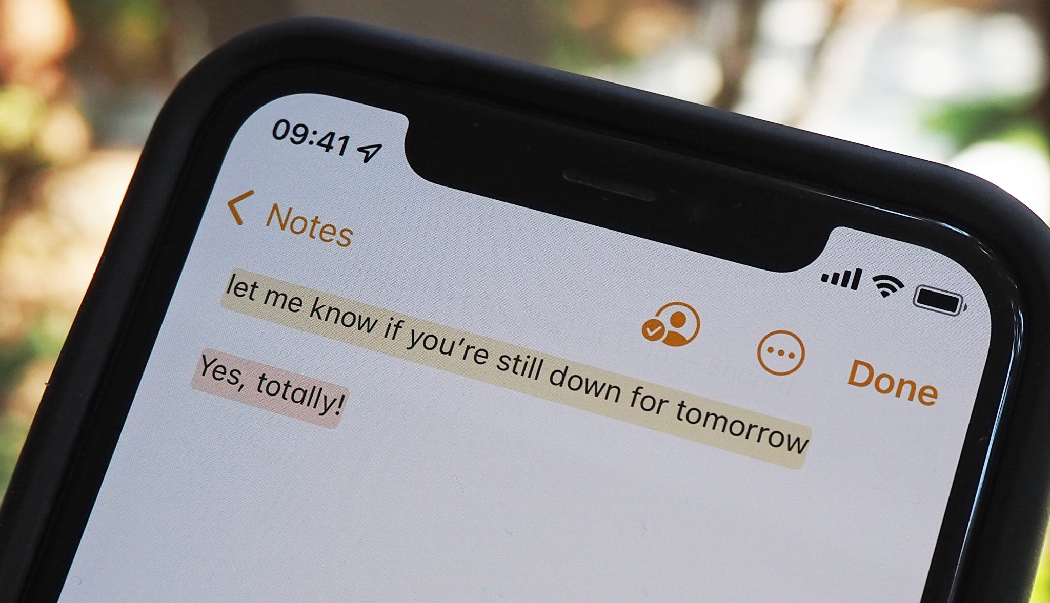 استخدام Apple Notes لإجراء محادثات سرية