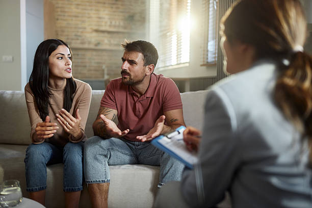استشارة أخصائي زواج عند الضرورة