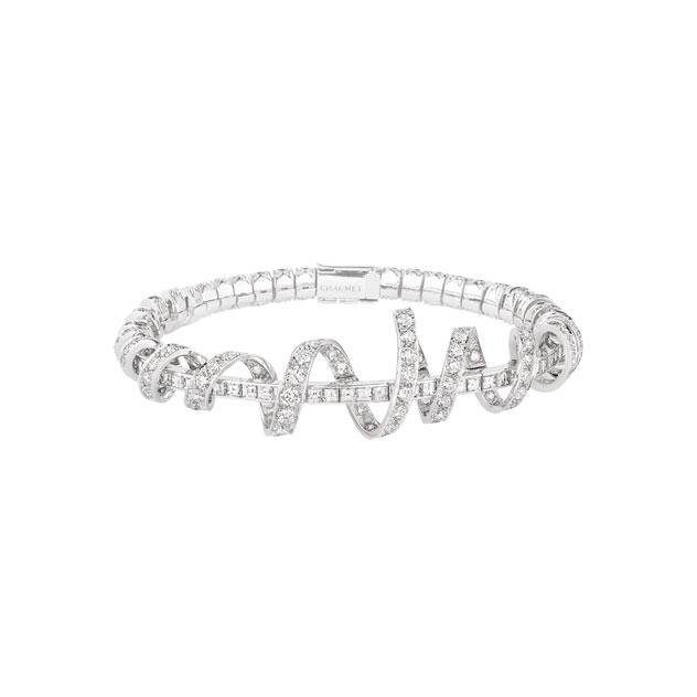 اسوارة Torsade de Chaumet من شوميه  