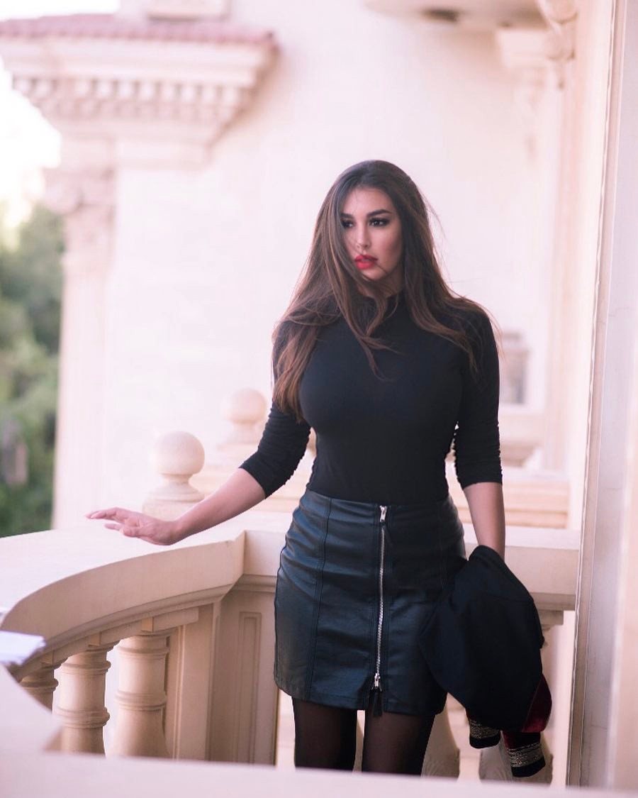  ياسمين صبري