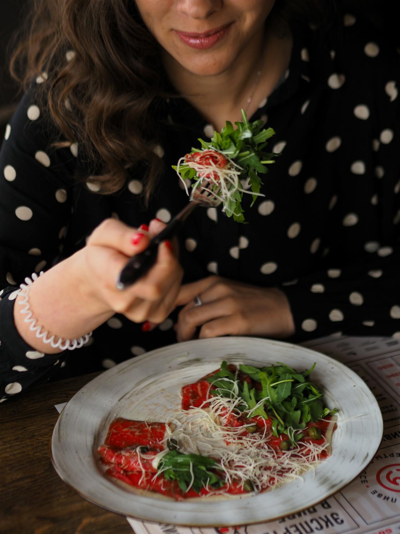 Adopt the advice provided when choosing your meals from restaurants to keep your health and perfect strength