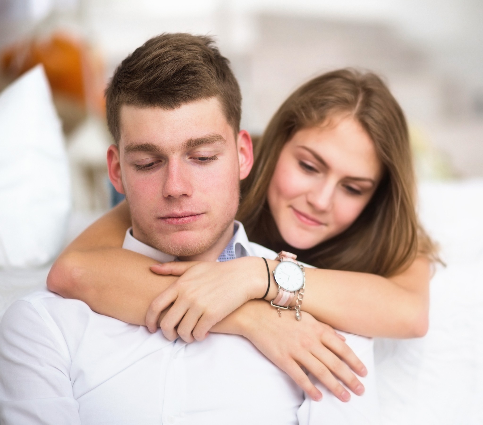 اعرفي متى يتوقف الرجل عن حبك