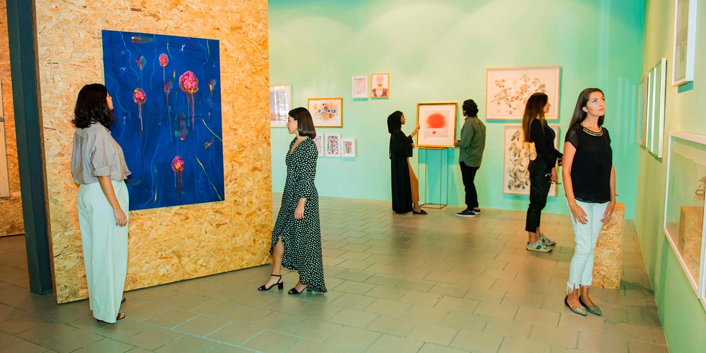 اكتشفي أجمل الأعمال الفنية في المساحات الإبداعية بالقوز