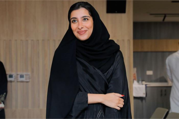 الأستاذة لولوه الشقحاء الرئيس التنفيذي لجمعية الأزياء السعودية
