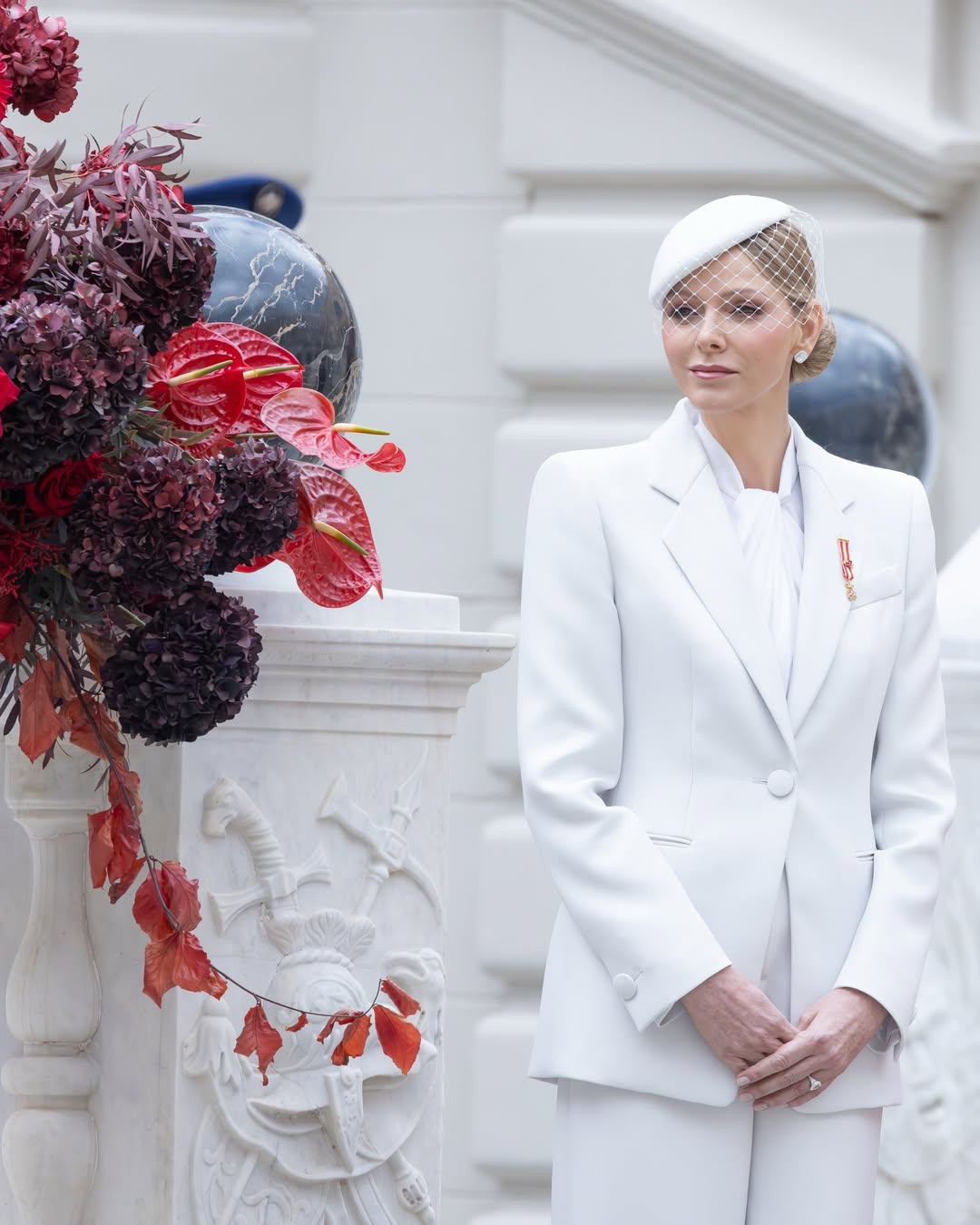 الأميرة شارلين ببدلة من ماركة Giorgio Armani