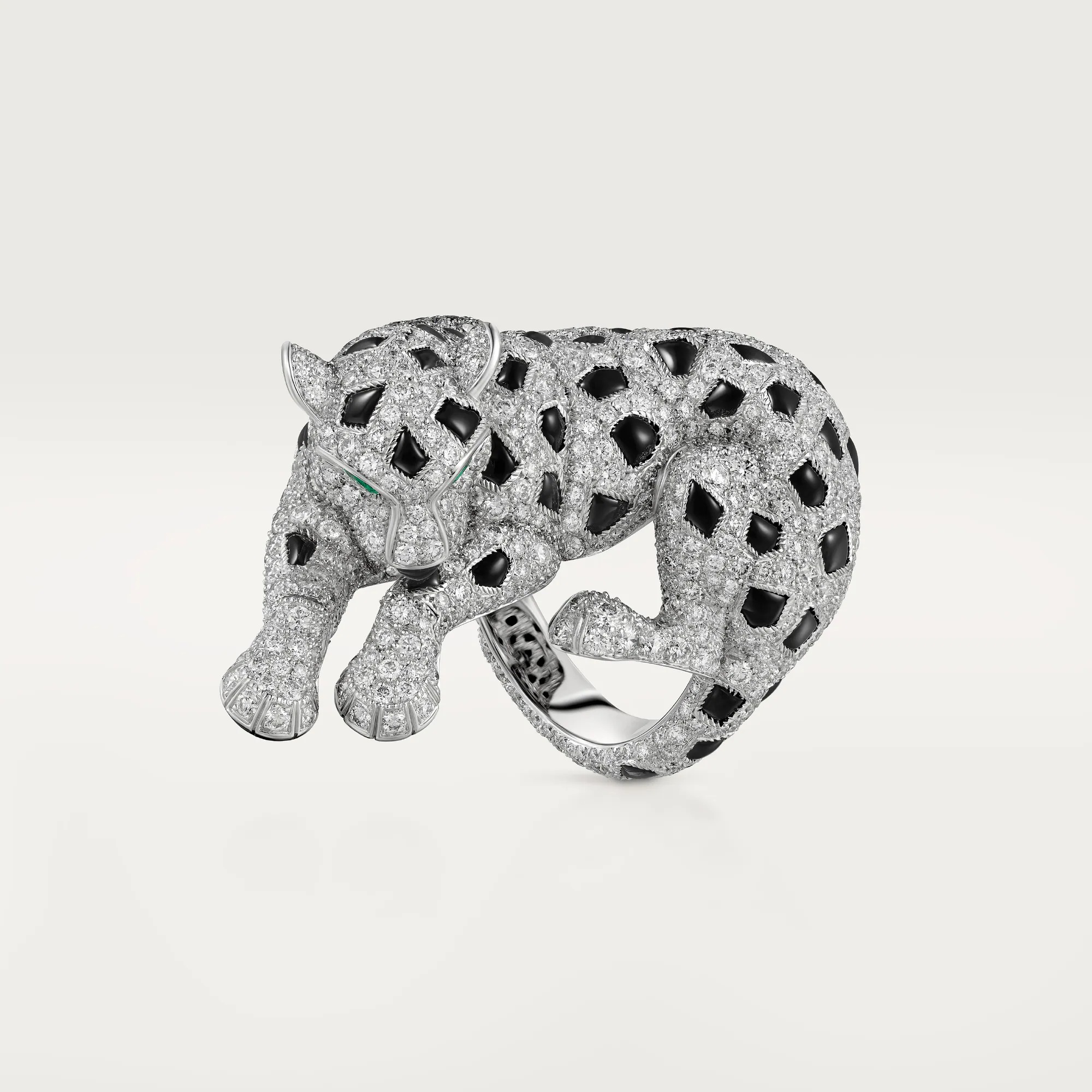 الأونيكس في خاتم من Cartier