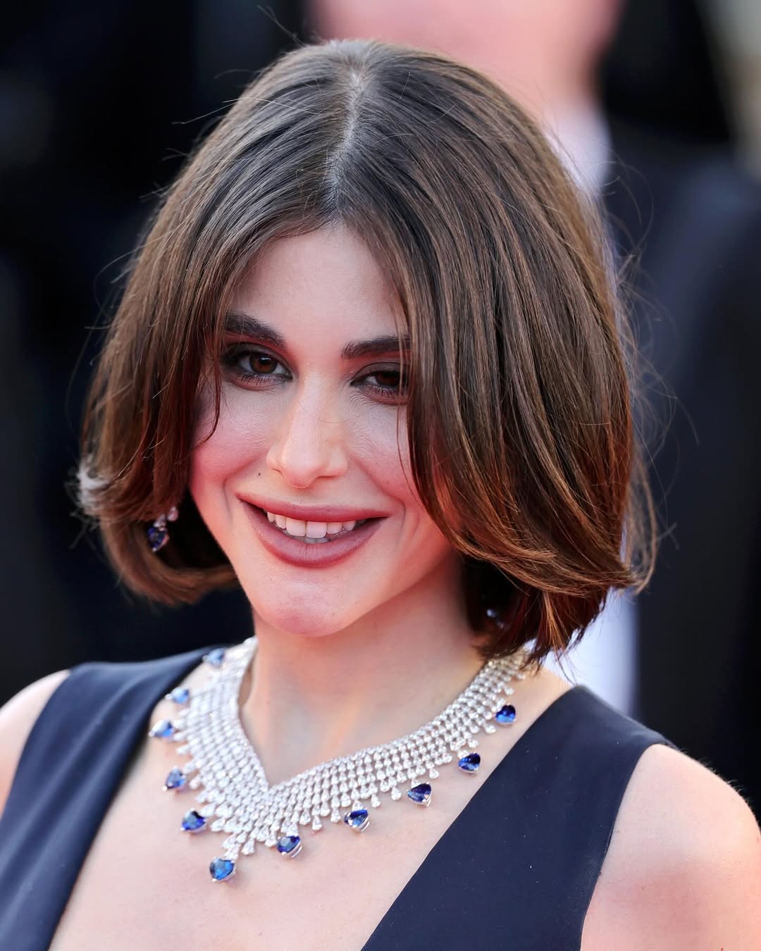 الإعلامية وعارضة الأزياء اللبنانية نور عريضة بمجوهرات راقية من دار Chopard