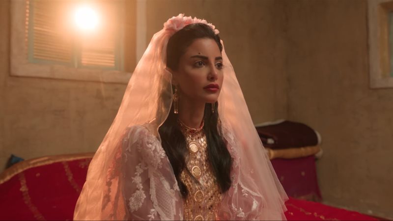 البطلة _عزيزة_ التي تؤدي دورها الفنانة السعودية لمى عبد الوهاب