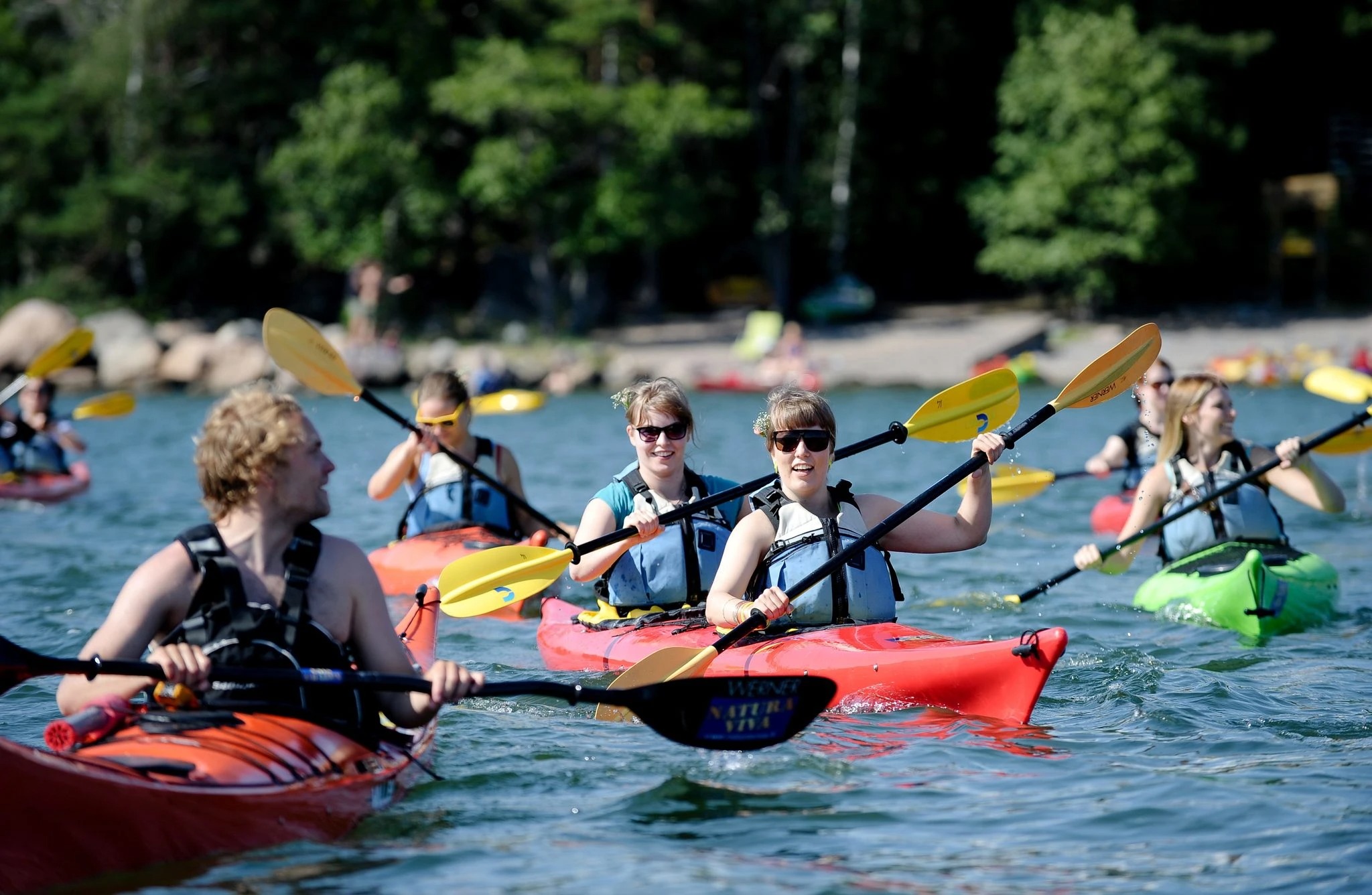 التجديف (Paddling) استكشاف الجزر القريبة مثل لوتاساري (Lauttasaari).11 في الشتاء.jpg