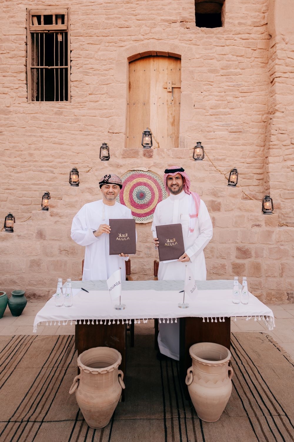 التعاون الأول من نوعه بين أمواج وتجربة طريق البخور في العُلا