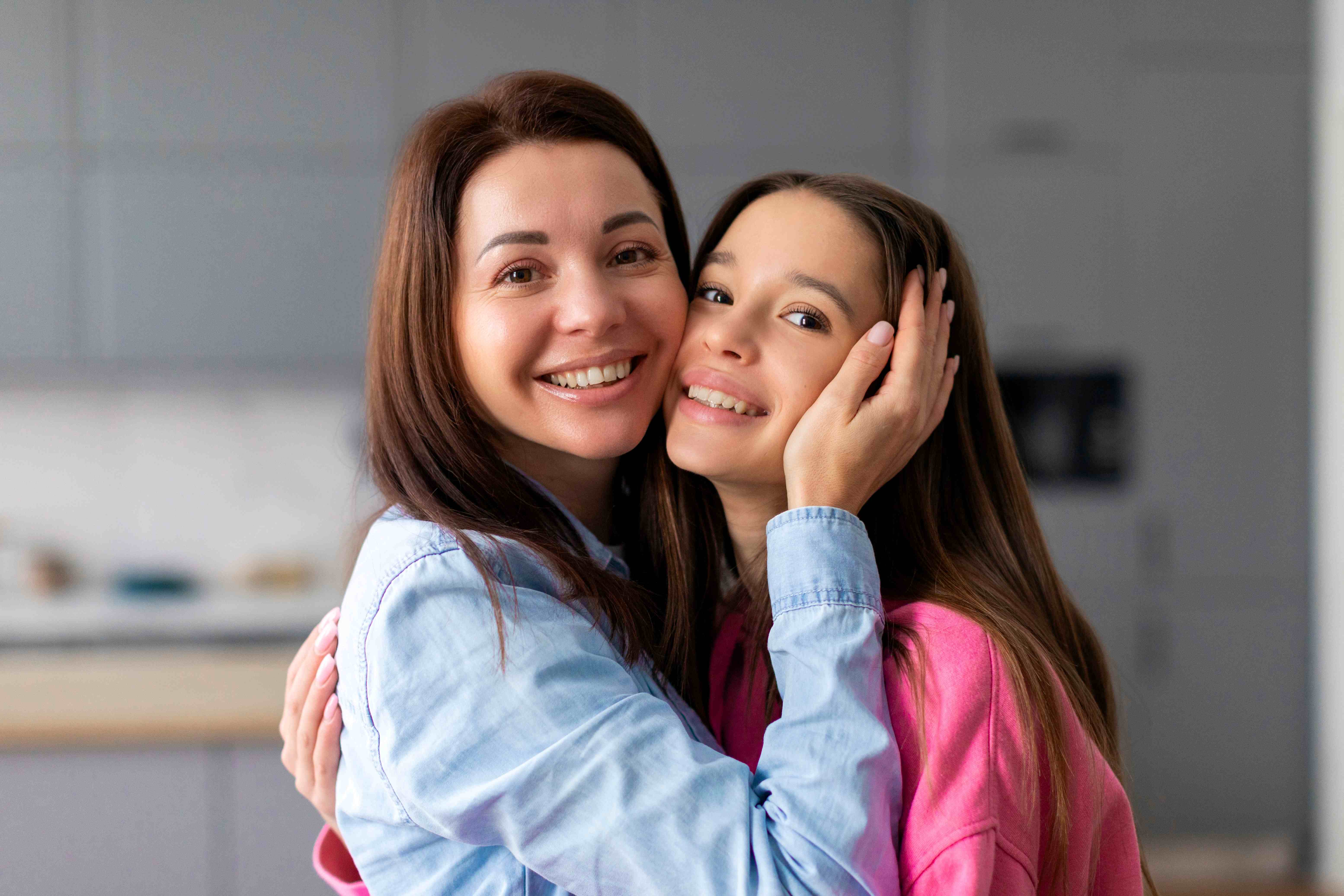 الحفاظ على نفسك هادئة يحقق هدوء أطفالك وقت الأزمات